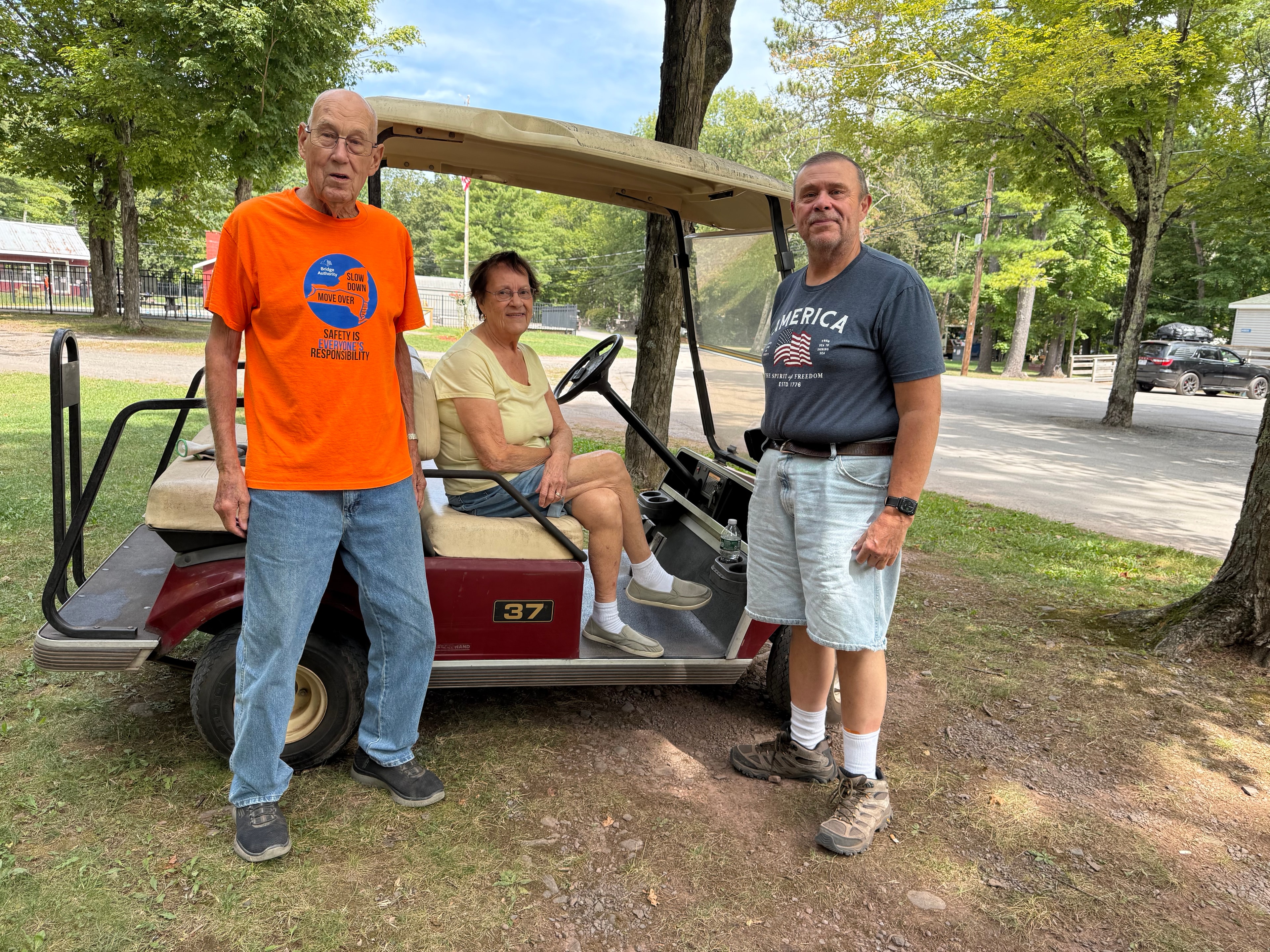Group ride on the golf cart