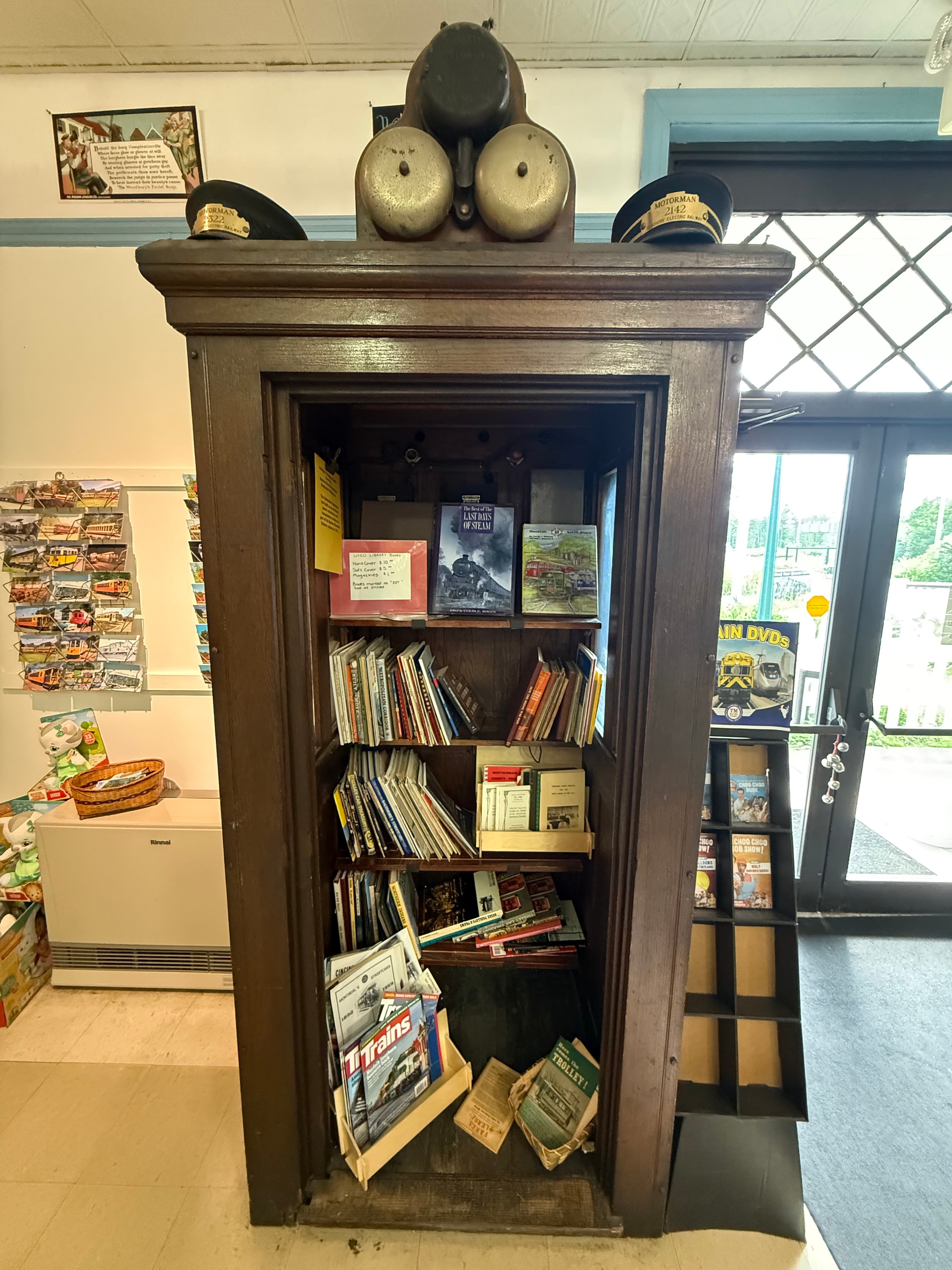 Trolley museum gift shop